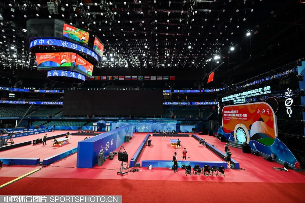 华子的这个脚步简直比较帅呆了